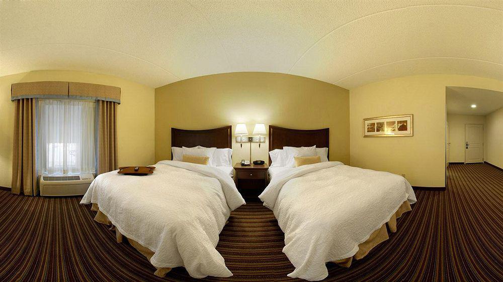 Hampton Inn Gainesville-Haymarket Extérieur photo