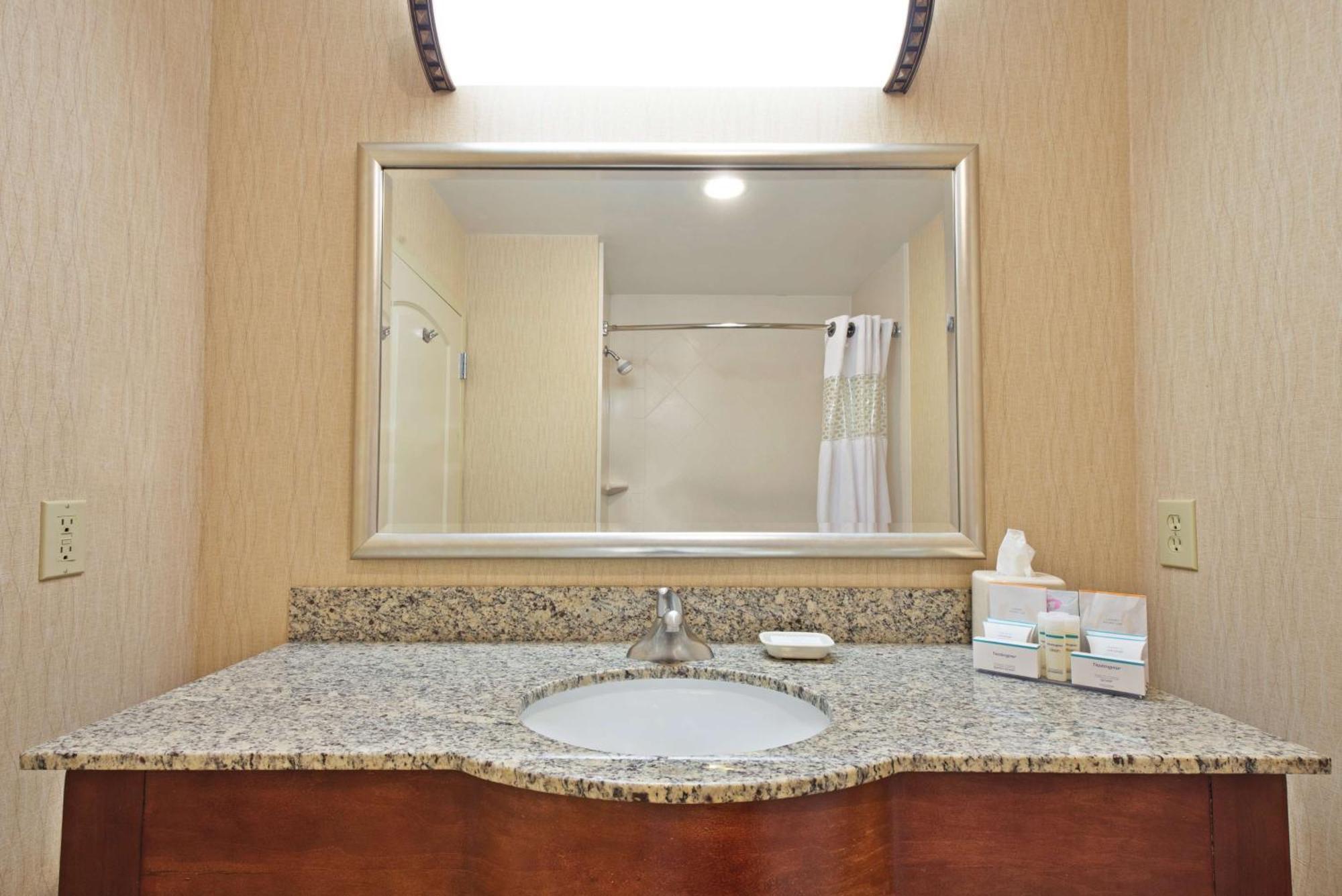 Hampton Inn Gainesville-Haymarket Extérieur photo
