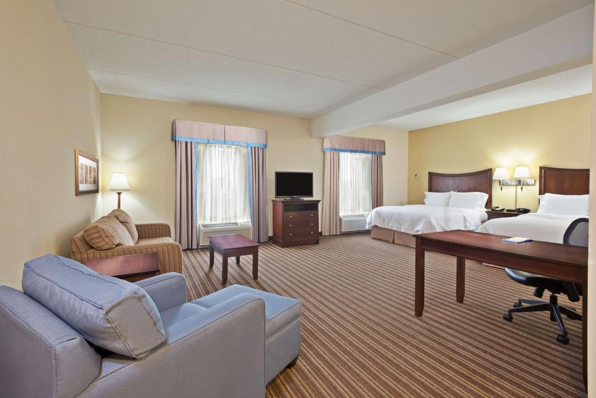 Hampton Inn Gainesville-Haymarket Extérieur photo